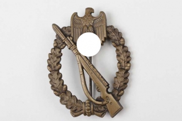 Infantry Assault Badge in bronze - mint