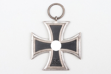 1939 Iron Cross 2nd Class - Schinkel (brass core)