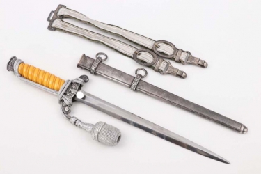 Heer officer's dagger with hangers and portepee - Tiger