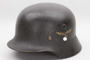 Luftwaffe M40 single decal helmet - Q66 (with two photos)