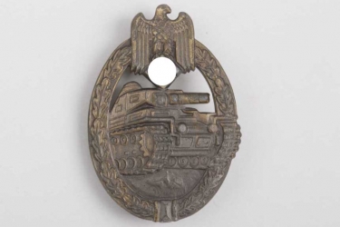 Tank Assault Badge in Bronze - Frank & Reif