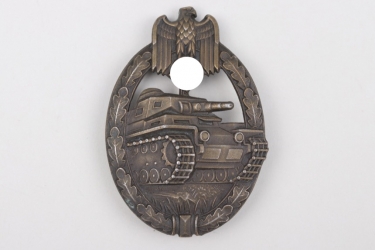 Tank Assault Badge in Bronze - mint