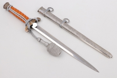 Heer officer's dagger with portepee