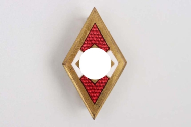 HJ membership badge in gold - RZM 15