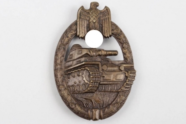 Tank Assault Badge in bronze - K. Wurster (tombak)