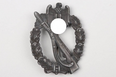 Infantry Assault Badge in Silver by Assmann & Söhne