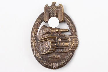 Tank Assault Badge in Bronze - O. Schickle (tombak)