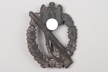 Infantry Assault Badge in silver -  (hollow)