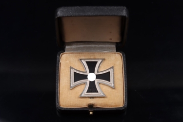 1939 Iron Cross 1st Class (100) in case of issue