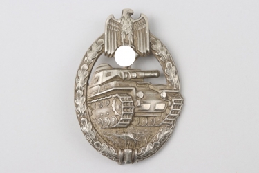 Tank Assault Badge in silver - tombak (hollow)