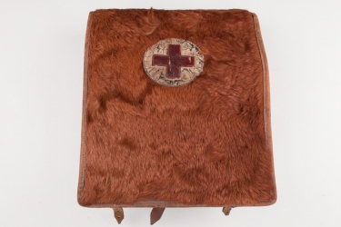 Wehrmacht medical pack (Tornister) with contents