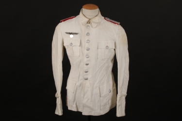 Lt. Tröger - Heer white summer tunic