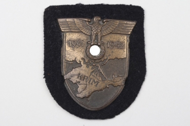Heer Krim Shield on black cloth