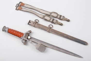 Heer officer's dagger with hangers and Portepee - WKC