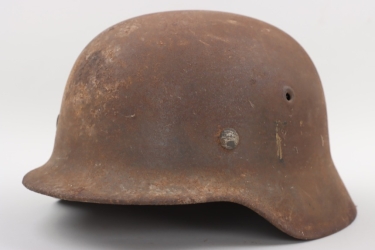 Heer M40 single decal helmet - barn find
