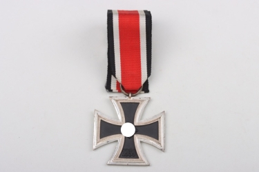 1939 Iron Cross 2nd Class - "13" Gustav Brehmer