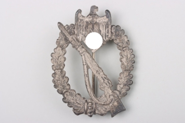 Infantry Assault Badge in Silver "Carl Wild"