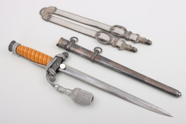 M35 Heer officer's dagger with hangers and portpee - Eickhorn