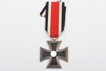 Fallschirmjäger Drum - 1939 Iron Cross 2nd Class (Kreta combatant)