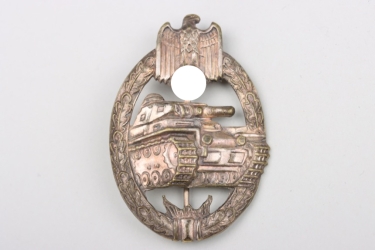Tank Assault Badge in Silver
