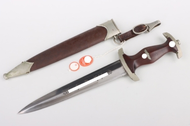 Early M33 SA Service Dagger "S" with hanger & maker's tag - Pfeilringwerk