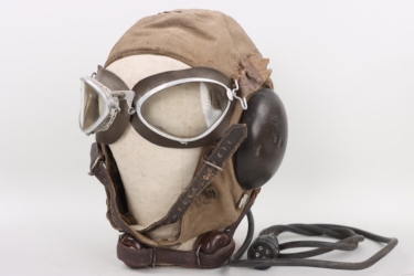 Luftwaffe flight helmet LKpS100 with goggles