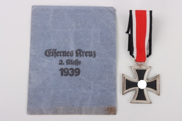 1939 Iron Cross 2nd Class in bag - 4