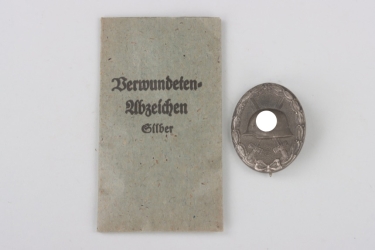 Wound Badge in Silver with bag - 30 "Hauptmünzamt Wien"