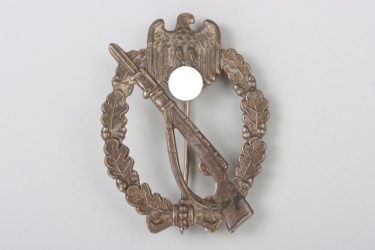 Infantry Assault Badge in Silver "P. Meybauer"
