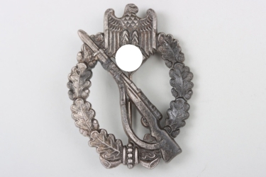 Infantry Assault Badge in Silver "L/56"