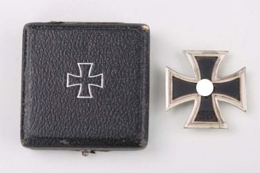 1939 Iron Cross 1st Class in case - (Brass core)