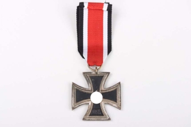 1939 Iron Cross 2nd Class - "93" Richard Simm & Söhne, Gablonz
