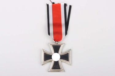 1939 Iron Cross 2nd Class - "106" B. Schneider, Wien