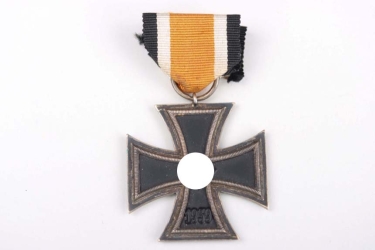 1939 Iron Cross 2nd Class - unmarked Paul Meybauer