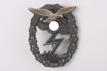 Luftwaffe Ground Assault Badge - unmarked J.E.Hammer & Söhne