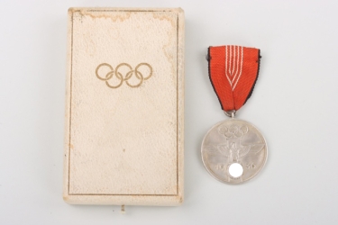 German Olympic Commemorative Medal 1936 in case