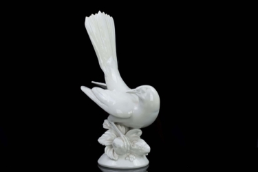 Allach porcelain No.33 - Black Bird - Adolf Röhring