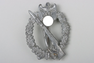 Infantry Assault Badge in Silver "Pillow crimp"
