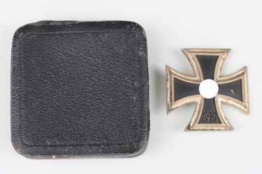 1939 Iron Cross 1st Class in case - L55 (brass core)