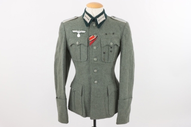 Heer infantry field tunic for a Leutnant