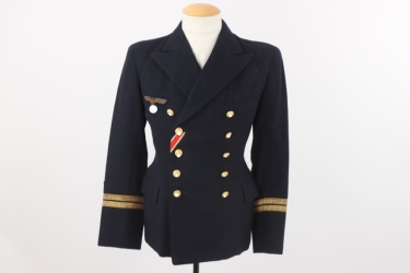 Named Kriegsmarine reefer jacket for an Oberleutnant zur See