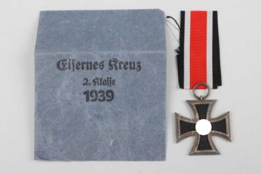 1939 Iron Cross 2nd Class with bag - 55