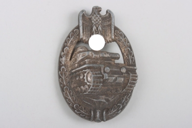Tank Assault Badge in Silver