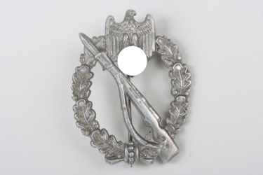 Infantry Assault Badge in Silver "E. Müller"