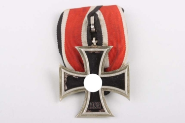 1939 Iron Cross 2nd Class on medal bar - Schinkel type
