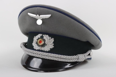 Heer medical troops visor cap for a Assistenzarzt