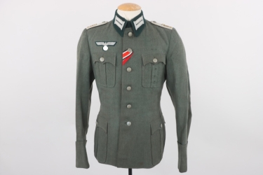 Heer MG Btl. 2 field tunic for officers - Oberleutnant