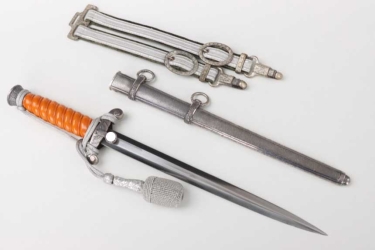 M35 Heer officer's dagger with hangers and portepee - Tiger