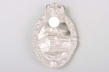 Tank Assault Badge in Silver "S&H"