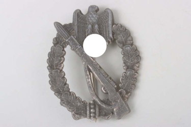 Infantry Assault Badge in Silver "W.Deumer"